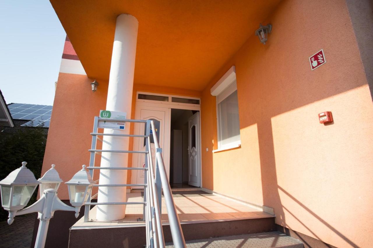 Riviera Apartmanhaz Siófok Cameră foto