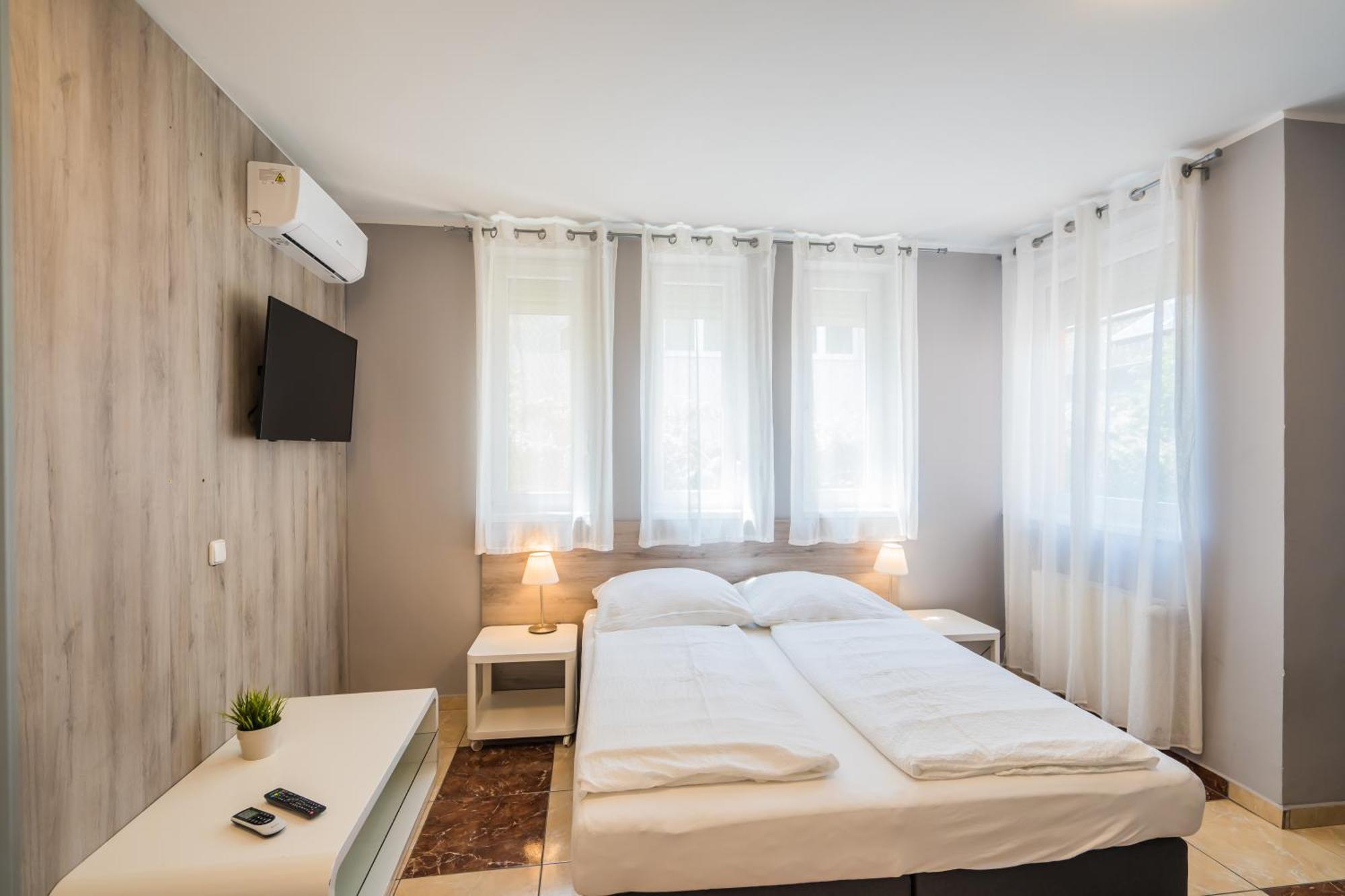 Riviera Apartmanhaz Siófok Exterior foto