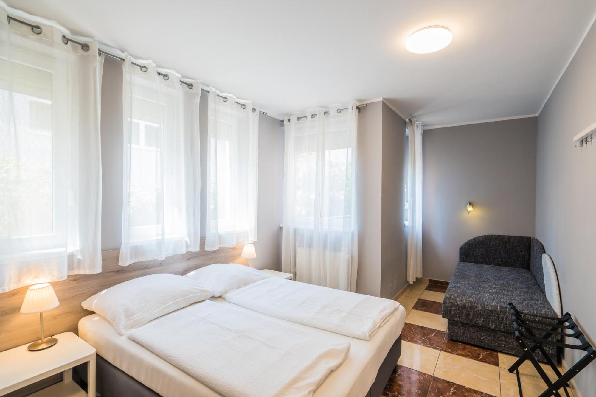 Riviera Apartmanhaz Siófok Exterior foto